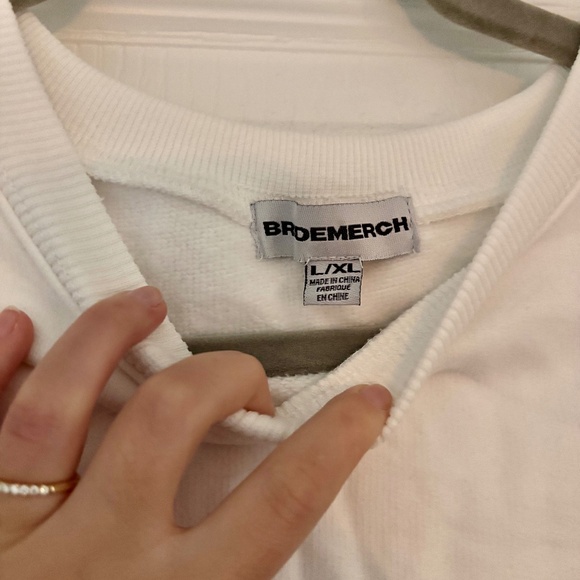 Fleece Cropped Crewneck Sweatshirt - Picture 2 of 4